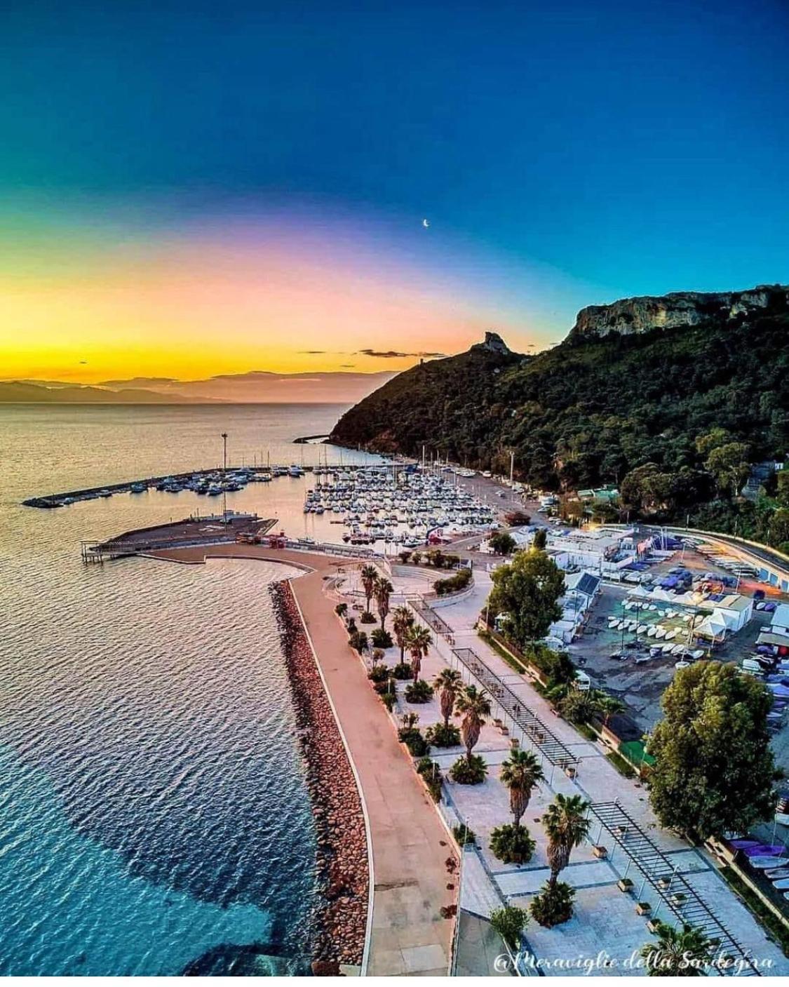Holidays Apartment Κάλιαρι Εξωτερικό φωτογραφία